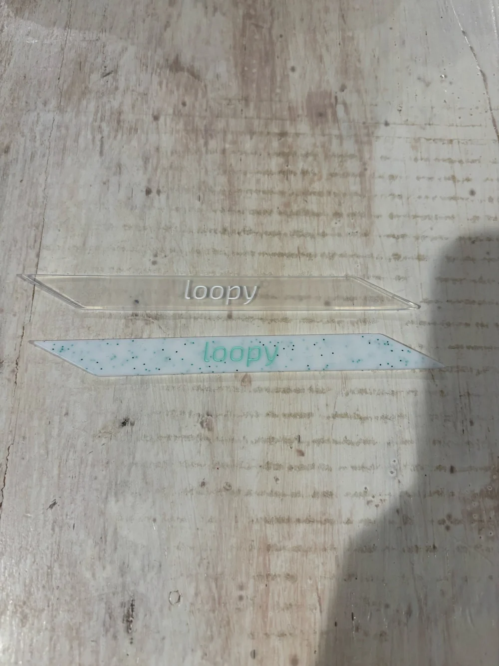 Loopy Case iridescent righty